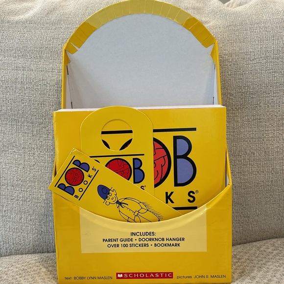 BOB books.  16 books in box. - Picture 5 of 6